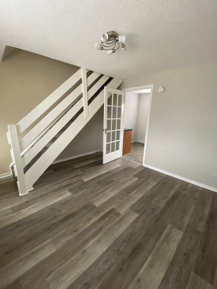 Renfrew 1 Bed Terraced House, Fleet Avenue, PA4 To Rent Now for £