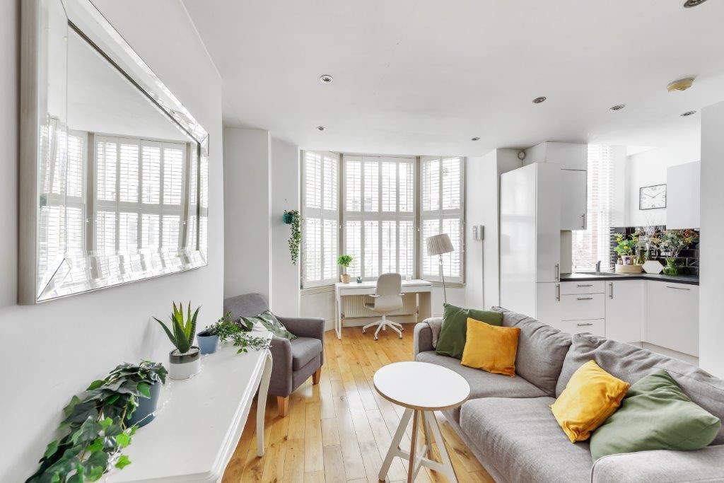 1 Bed Flat, Brondesbury, NW6