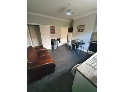 Room in a Shared House, Dewsbury Road, WF2