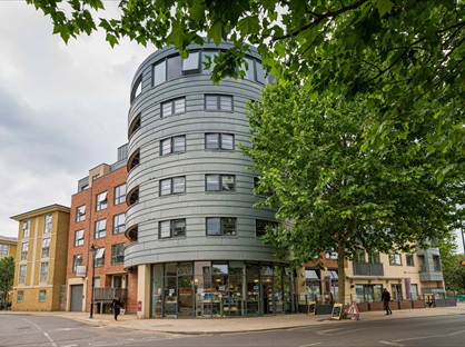 2 Bed Flat, Amisha Court, SE1