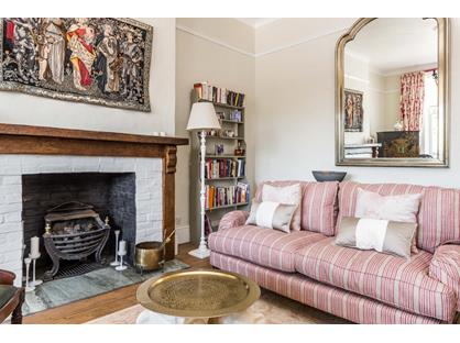 1 Bed Flat, Sinclair Road, W14