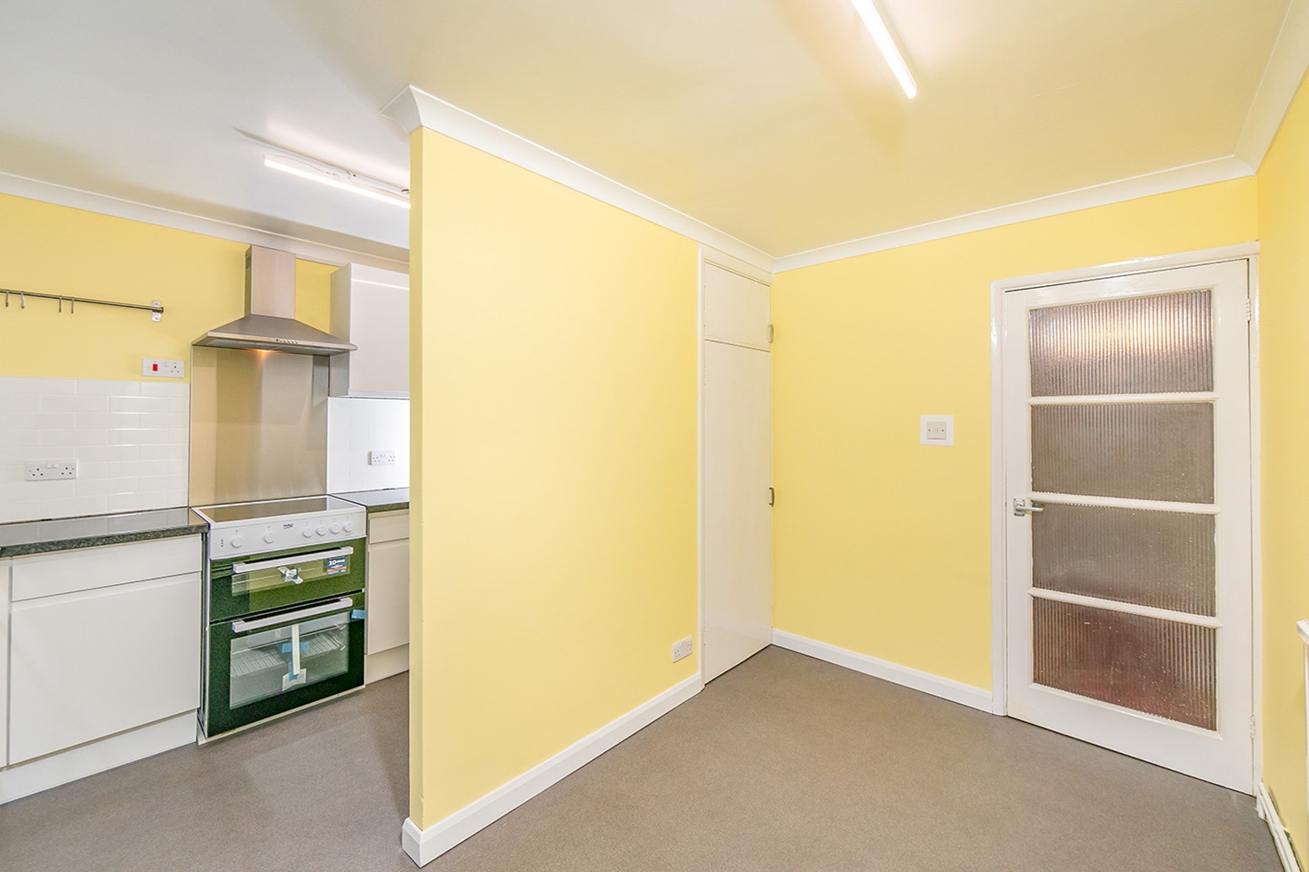 Additional image 10 of 2 Bed Flat, Petworth Court, RG1, N1 7GU