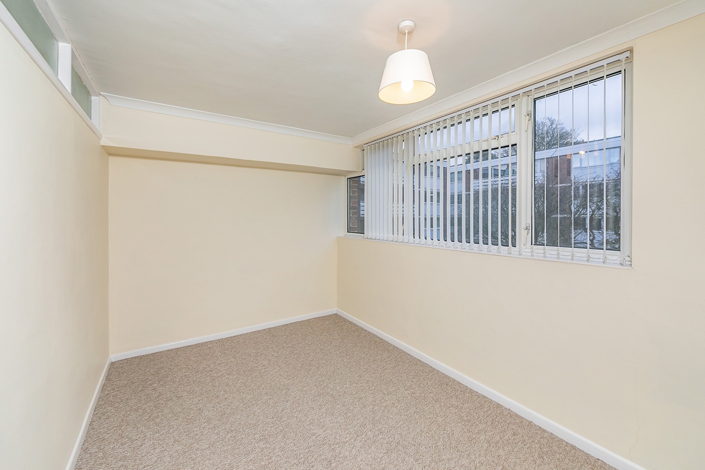 Additional image 7 of 2 Bed Flat, Petworth Court, RG1, N1 7GU