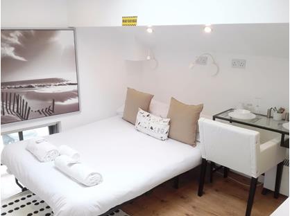 Studio Flat, Meanwood, LS6