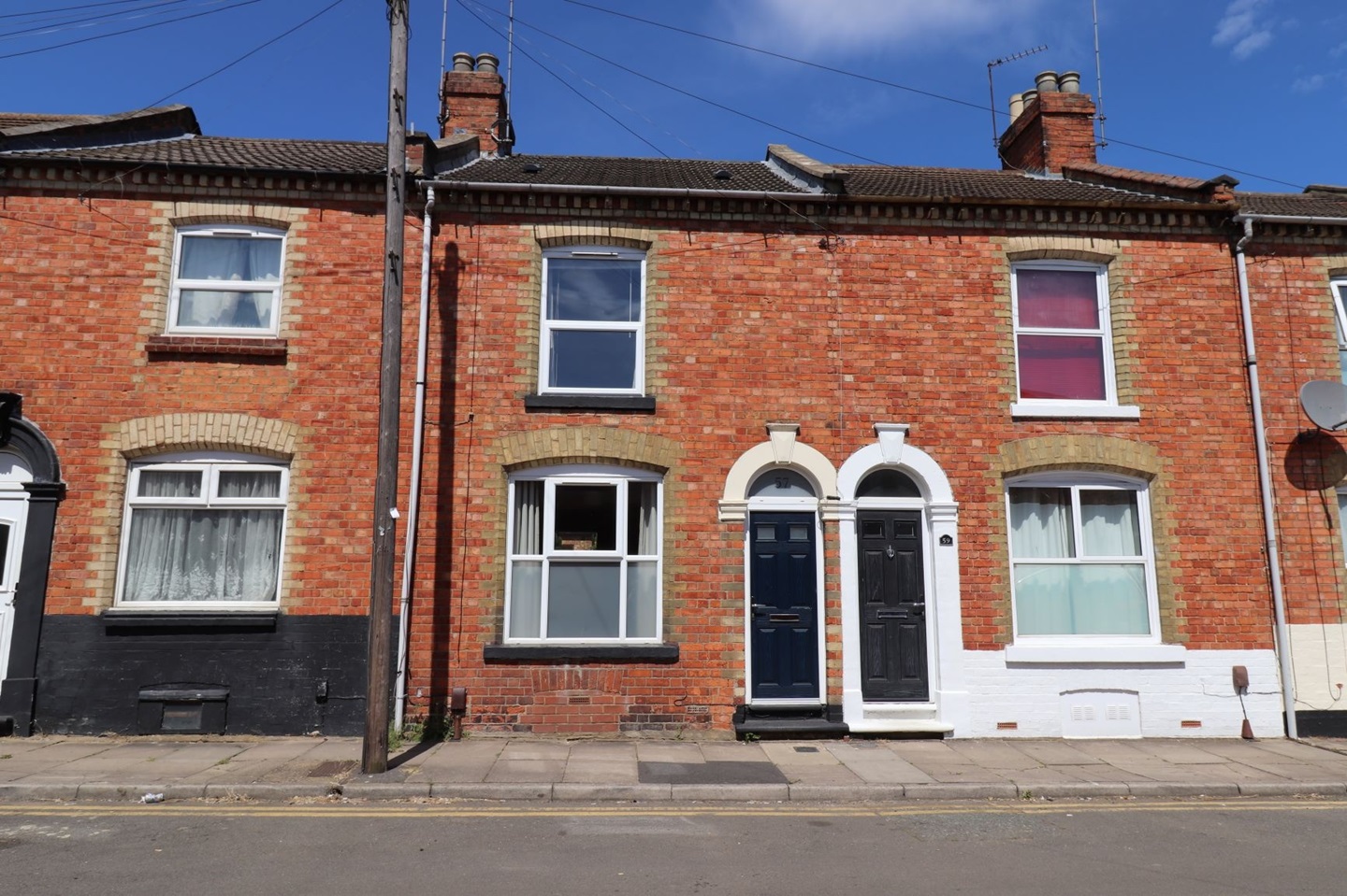 2 Bed Terraced House, Alcombe Road, NN1