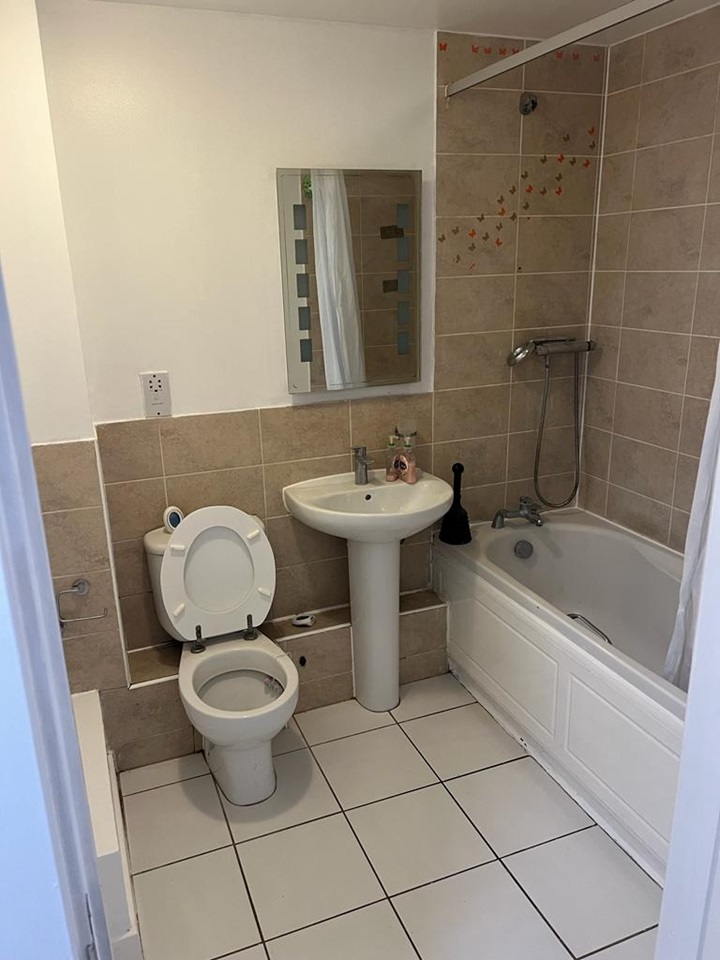 Stanmore 2 Bed Flat, Honeypot Lane, HA7 To Rent Now for £1,750.00 p/m