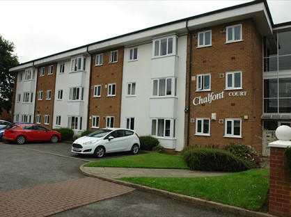 1 Bed Flat, Hayfields, WA16