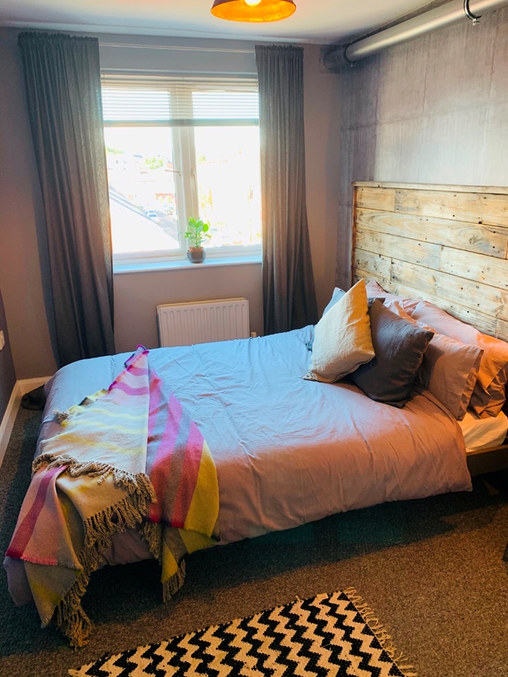 2 Bed Flat, Dunmore Building, BT6 photo 5