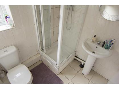 3 Bed Flat, Pennington Court, LS6