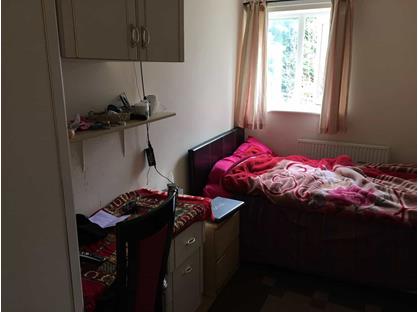 3 Bed Flat, Pennington Court, LS6