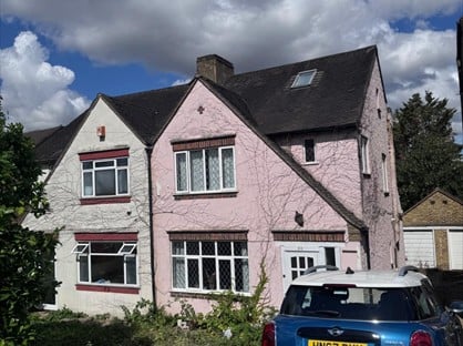 3 Bed Semi-Detached House, Windsor Road, KT4
