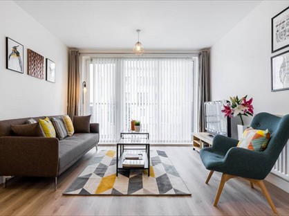 2 Bed Flat, Tarves Way, SE10