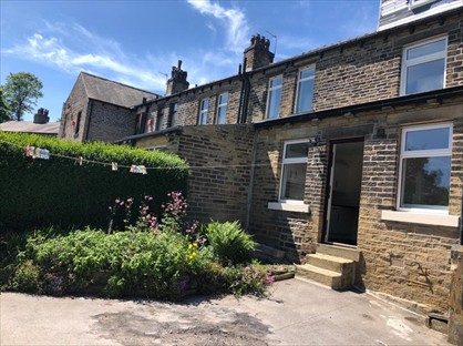 3 Bed Terraced House, Dudwell Lane, HX3