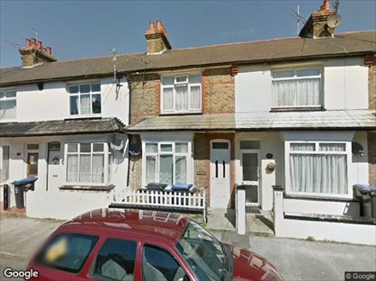 3 Bed Terraced House, Telham Avenue, CT12