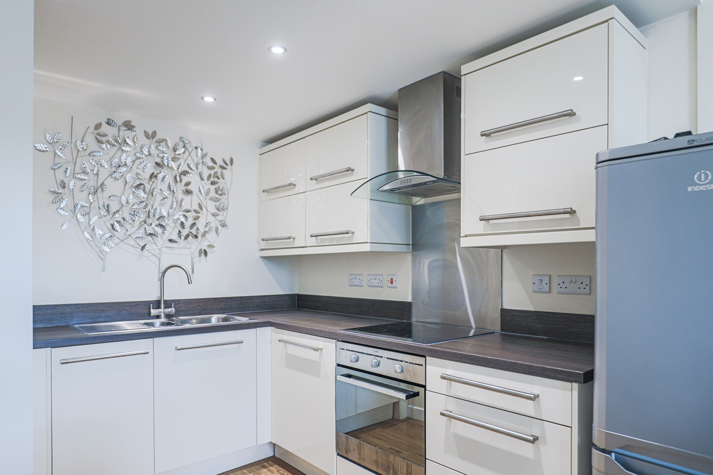 3 Bed Flat, Blenheim Court, LE1, N1 7GU