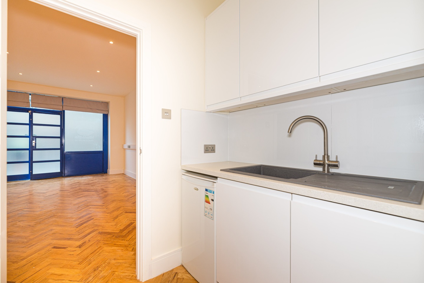 London 1 Bed Flat, Calvin Street, E1 To Rent Now for £1,700.00 p/m