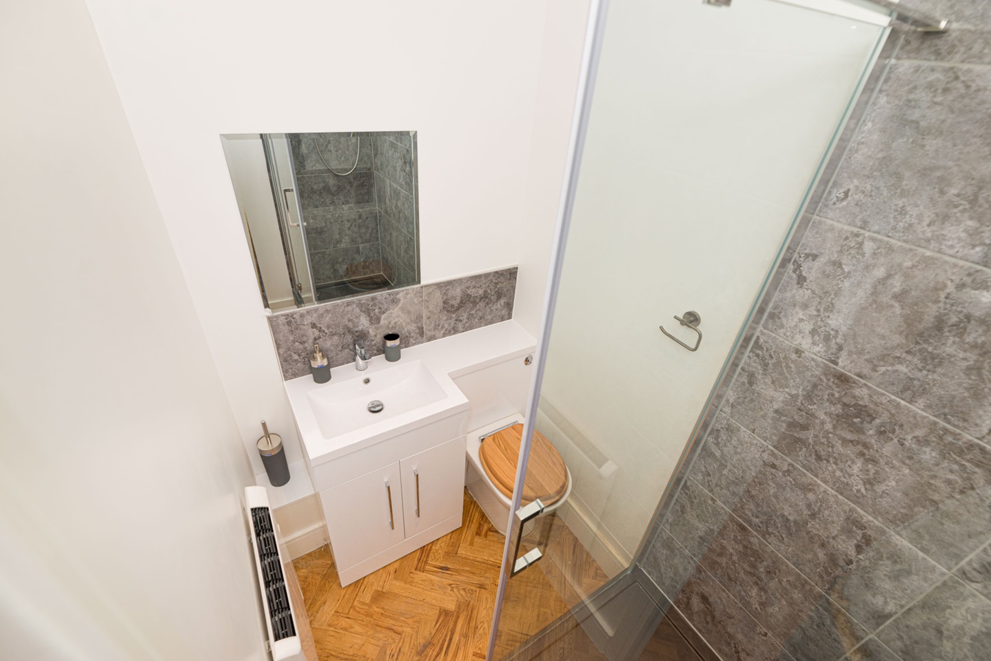 London 1 Bed Flat, Calvin Street, E1 To Rent Now for £1,700.00 p/m