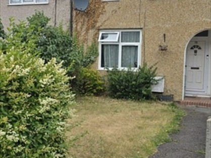 3 Bed Terraced House, Amesbury Road, RM9
