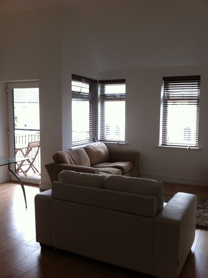 2 Bed Flat, Cherry Hinton Road, CB1 photo 3