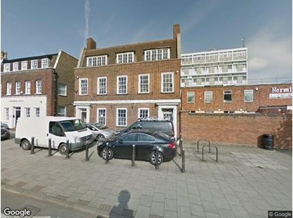 1 Bed Flat, Landon House, CM15