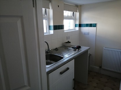 Studio Flat, Belgrave Road, TQ2