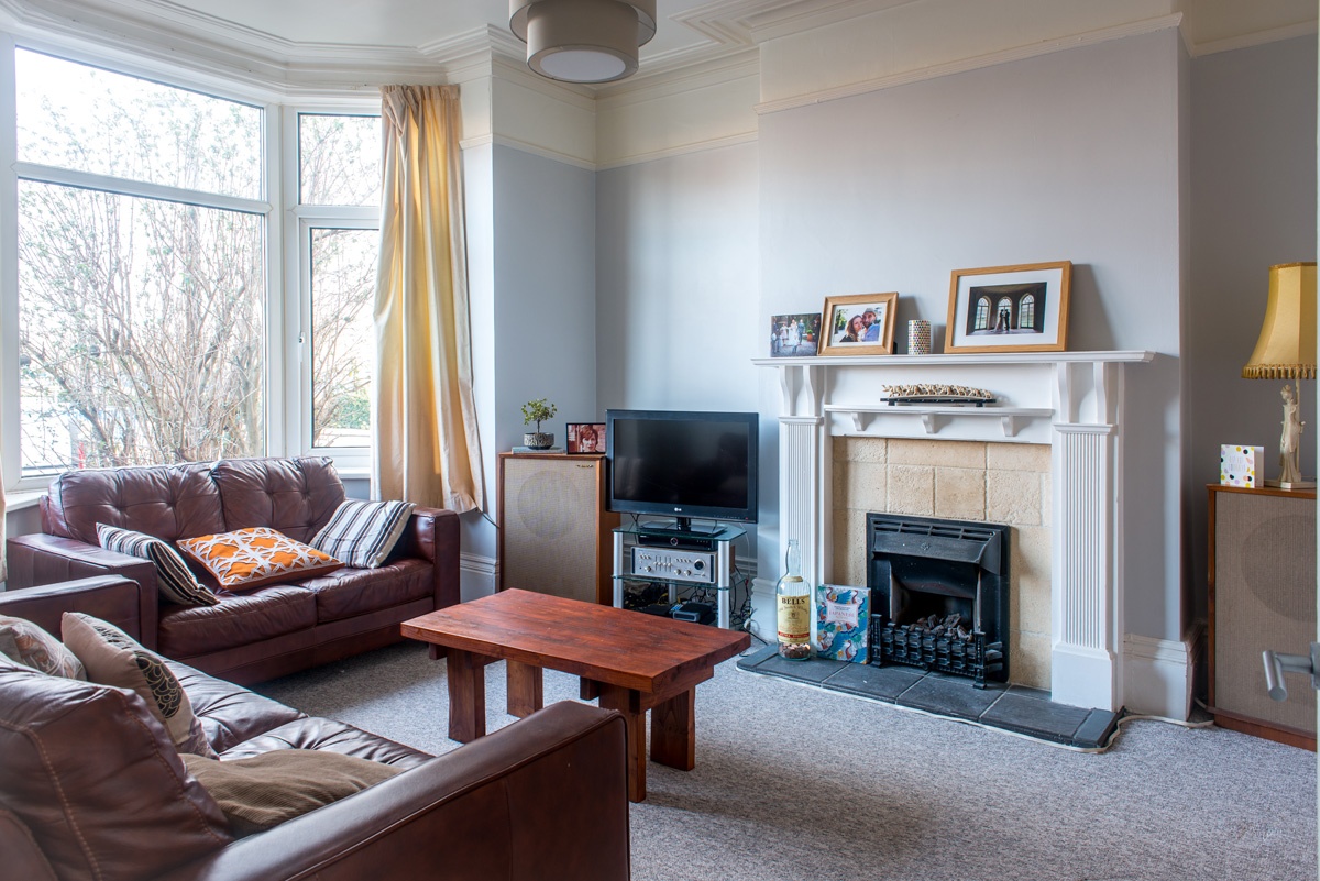 3 Bed Terraced House, Moorfield Road, M6