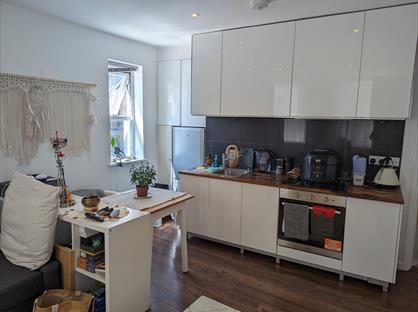 1 Bed Maisonette, Hessel Street, E1