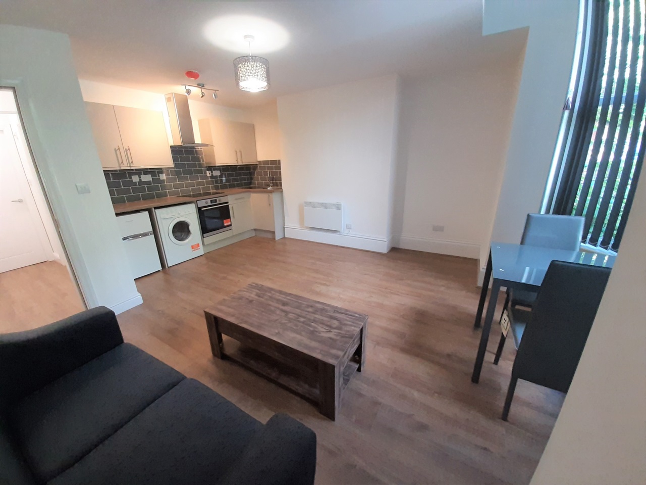 1 Bed Flat, Hanover Square, LS3