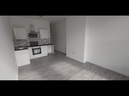 Studio Flat, Stanley Road, L20