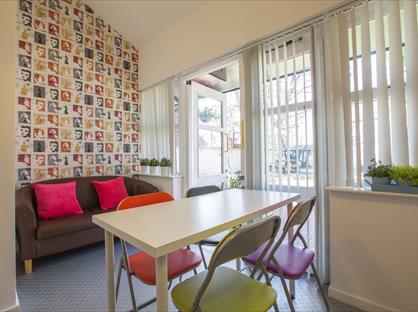 3 Bed Detached House, Albert Terrace, TS1