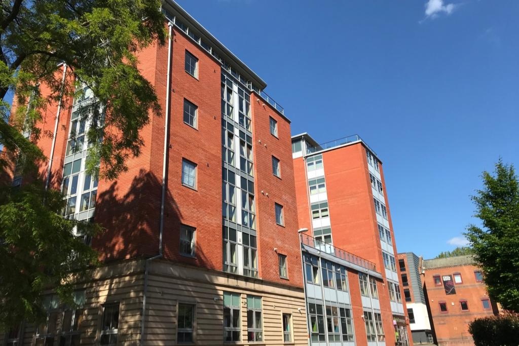 Northampton 1 Bed Flat, Bloomsbury House, NN1 To Rent Now for £895.