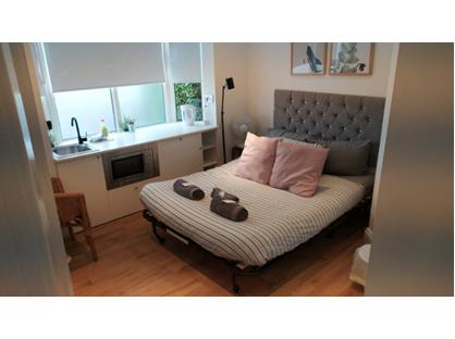 Studio Flat, No.1 37 Garton Terrace, LS9