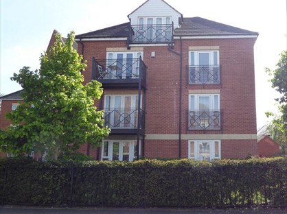 2 Bed Flat, Palgrave Road, MK42