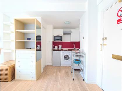 1 Bed Flat, Sloane Avenue, SW3