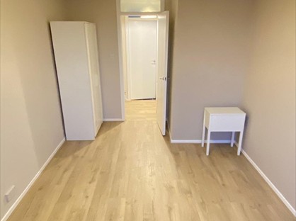 1 Bed Flat, Waverton Road, SW18