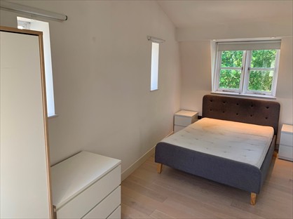 1 Bed Flat, Coldharbour Lane, SW9