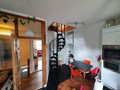2 Bed Terraced House, Leslie Road, N2