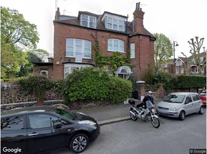 2 Bed Flat, Queens Avenue, N10