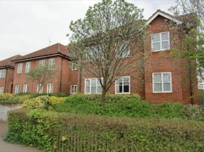 2 Bed Flat, The Brow, WD25