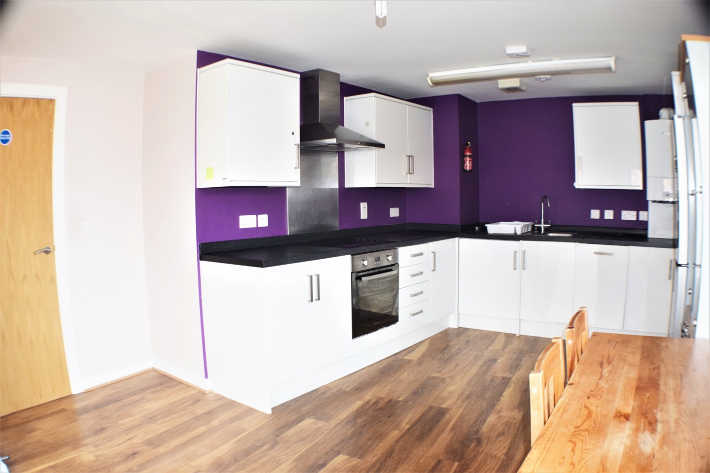 3 Bed Flat, London, E1W