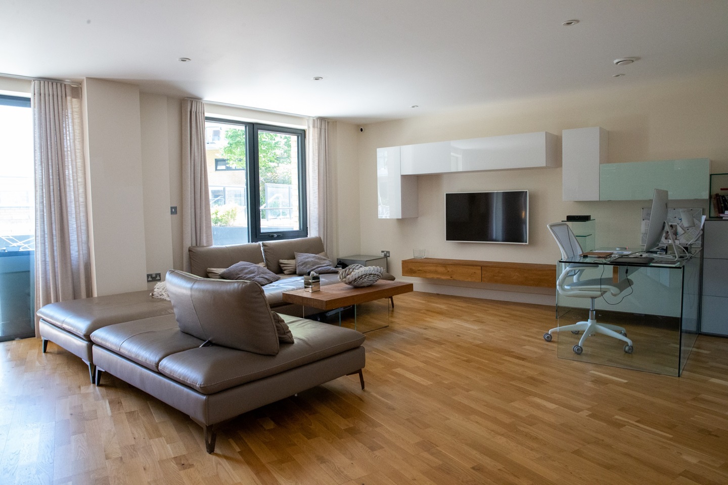 3 Bed Flat, Arc House, SE1 photo 3