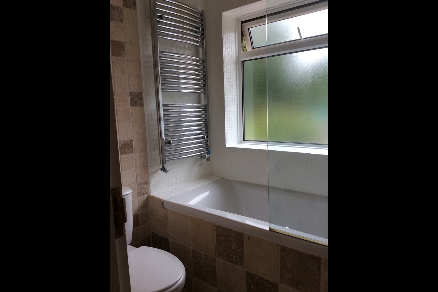 Sidcup 3 Bed SemiDetached House, Longmead Drive, DA14 To Rent Now