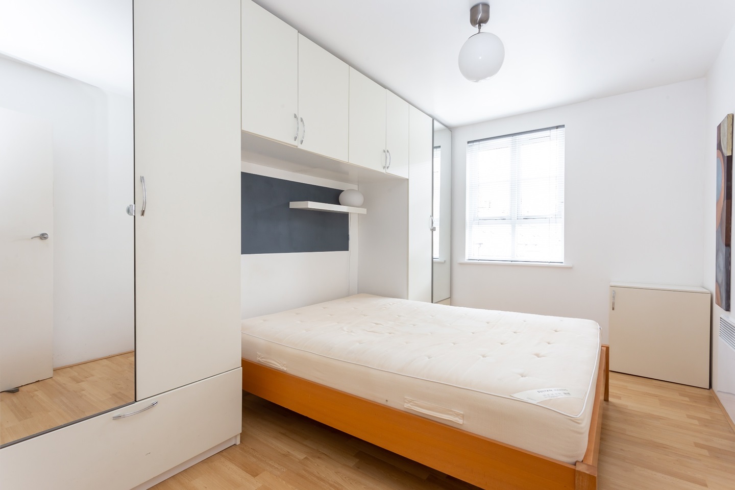 Additional image 7 of 1 Bed Flat, Thames Heights, SE1, N1 7GU