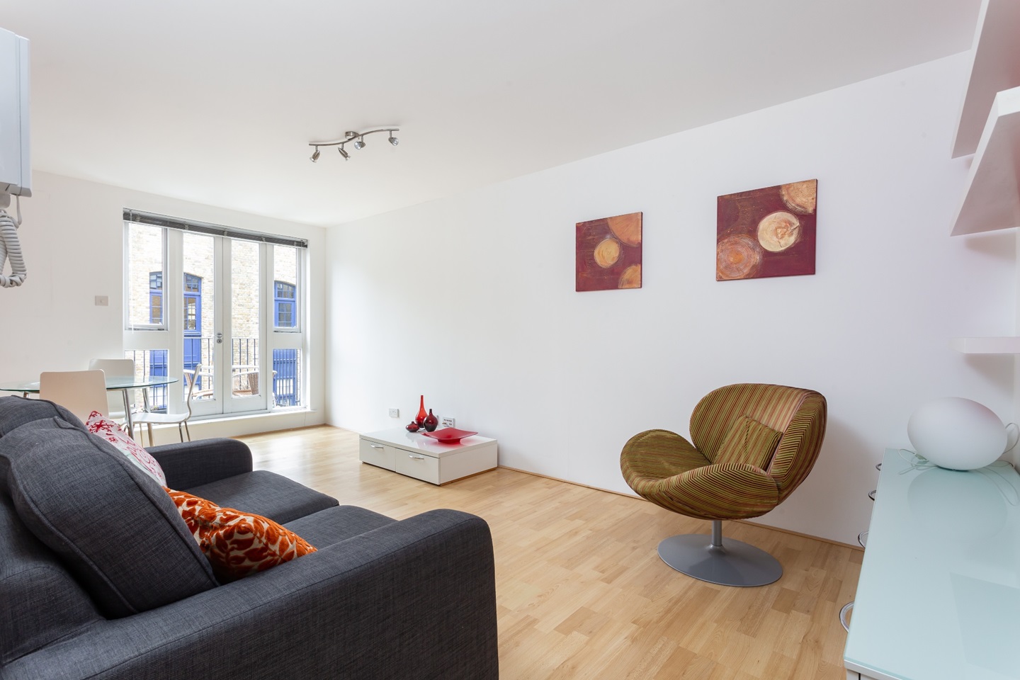 Additional image 3 of 1 Bed Flat, Thames Heights, SE1, N1 7GU