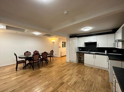 Room in a Shared House, Cambridge Road, IG3