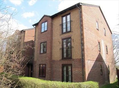 1 Bed Flat, Gander Drive, RG24