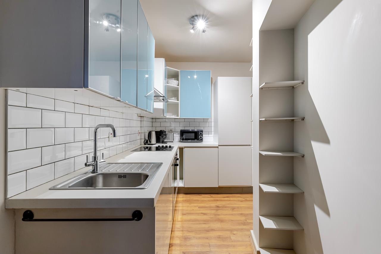 1 Bed Flat, Calvin St, E1 photo 5