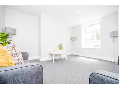 2 Bed Terraced House, Inkerman Street, OL13