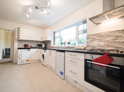 Room in a Shared House, Turnfield Road, SK8