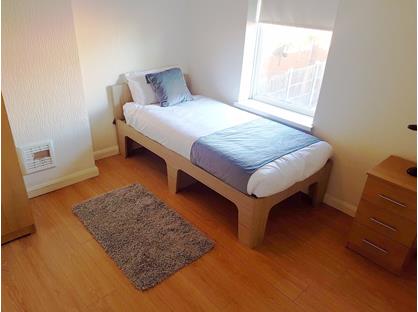 Room in a Shared House, Gladstone Street, NG18